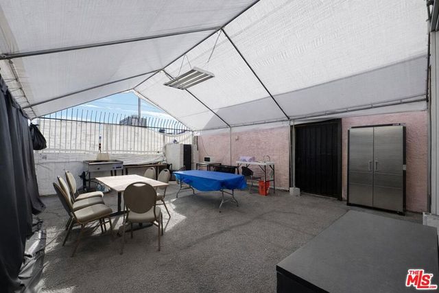 4620 S Central Avenue, Los Angeles, CA 90011