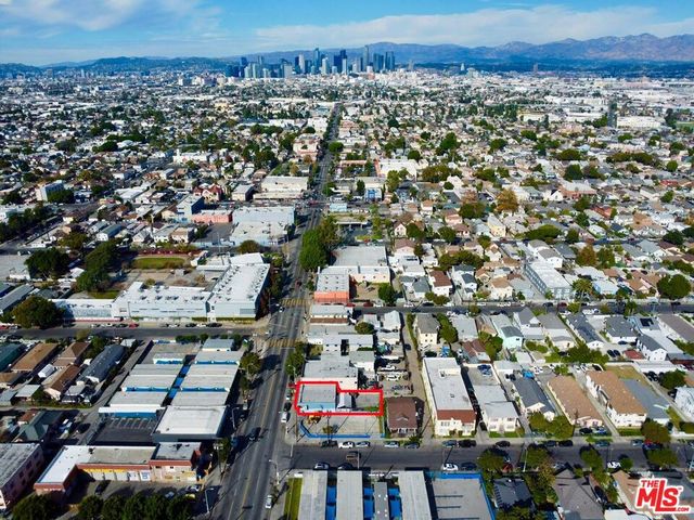 4620 S Central Avenue, Los Angeles, CA 90011