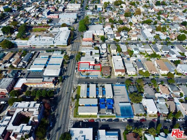 4620 S Central Avenue, Los Angeles, CA 90011