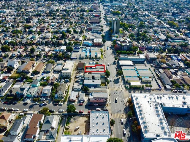 4620 S Central Avenue, Los Angeles, CA 90011