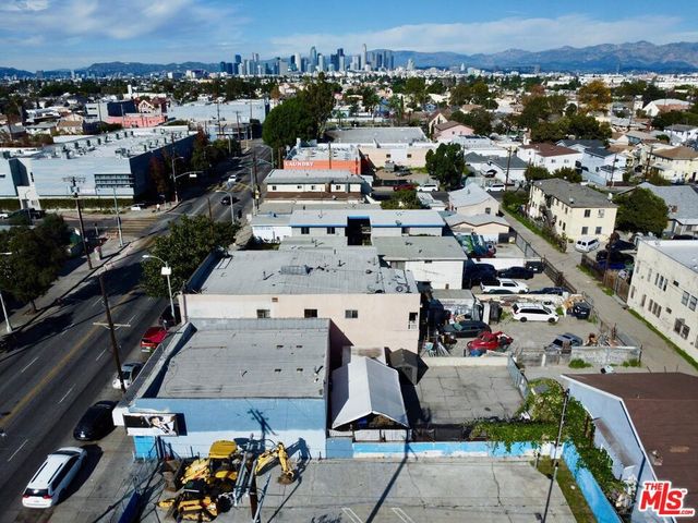 4620 S Central Avenue, Los Angeles, CA 90011