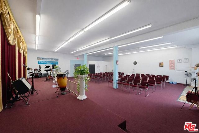 4620 S Central Avenue, Los Angeles, CA 90011