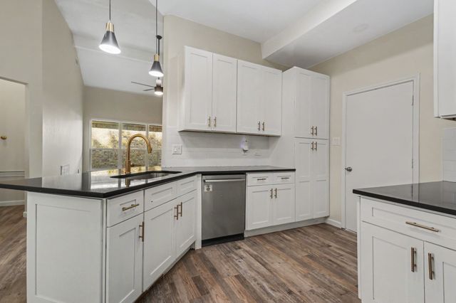 4337 Harvest Hill Road, Carrollton, TX 75010