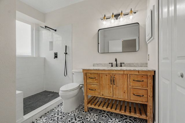 4337 Harvest Hill Road, Carrollton, TX 75010