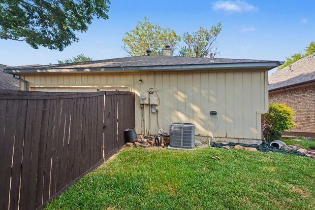 4337 Harvest Hill Road, Carrollton, TX 75010