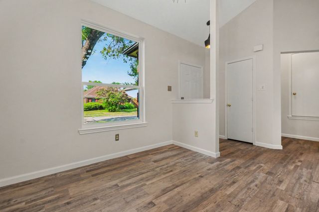 4337 Harvest Hill Road, Carrollton, TX 75010