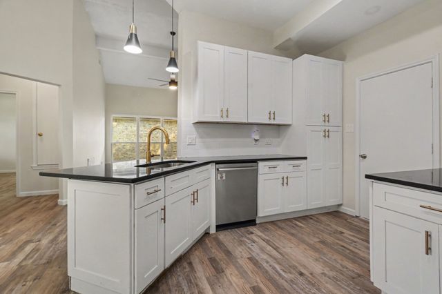 4337 Harvest Hill Road, Carrollton, TX 75010