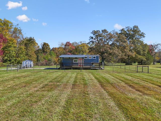 10849 Jim Cummings Hwy, Bradyville, TN 37026
