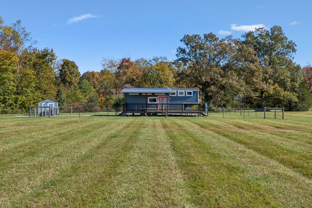 10849 Jim Cummings Hwy, Bradyville, TN 37026