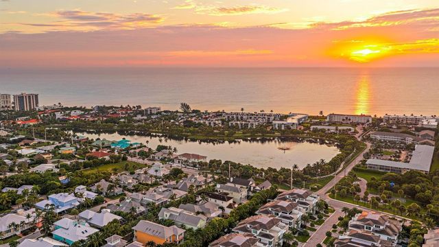 410 Old Towne Lane, Juno Beach, FL 33408