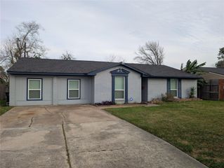 4426 Brookfield Drive, Houston, TX 77045