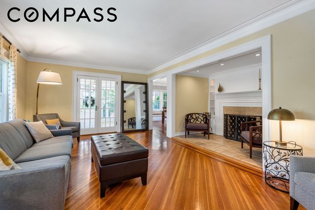 8525 Colonial Road, New York City, NY 11209