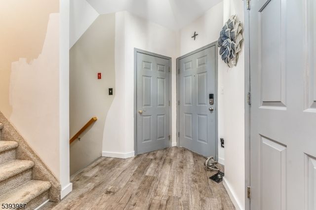 44 Alexandra Way, Clinton Town, NJ 08809