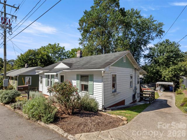 79 Craig Circle, Asheville, NC 28805