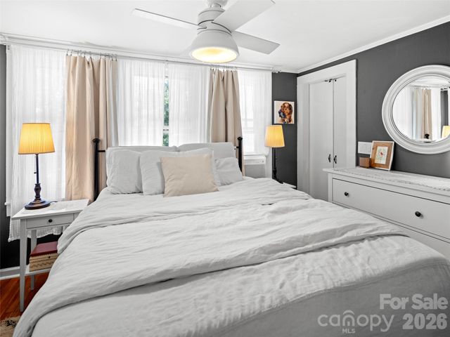 79 Craig Circle, Asheville, NC 28805