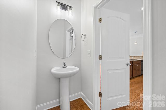 9233 Inverness Bay Road, Charlotte, NC 28278