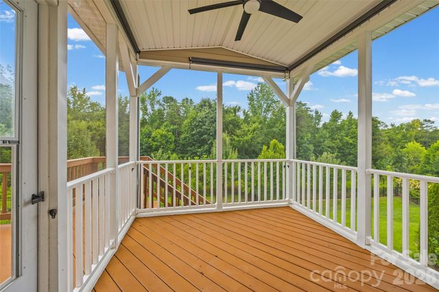 9233 Inverness Bay Road, Charlotte, NC 28278