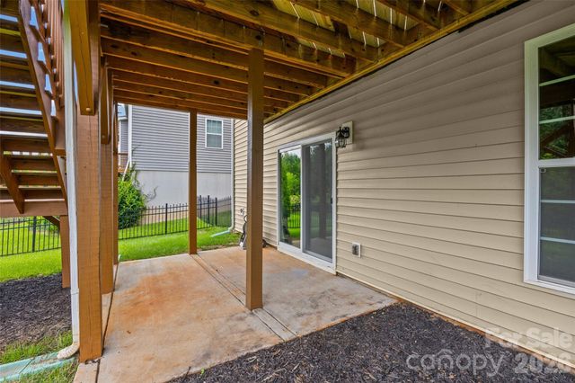 9233 Inverness Bay Road, Charlotte, NC 28278