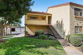 1142 W Blaine 201, Riverside, CA 92507