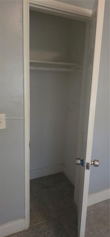 3330 Auburn Blvd, Fort Lauderdale, FL 33312