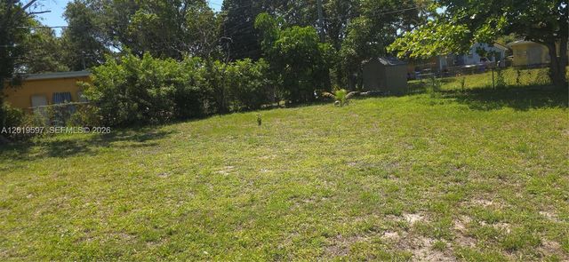 3330 Auburn Blvd, Fort Lauderdale, FL 33312