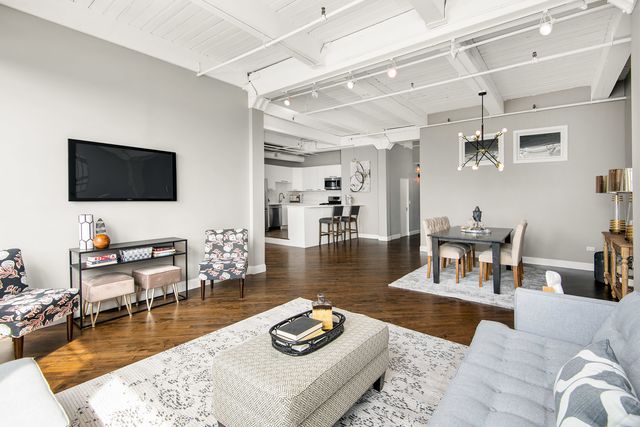 411 S SANGAMON Street 7C, Chicago, IL 60607