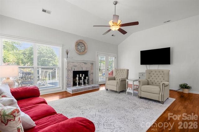 8632 Castlebay Drive, Charlotte, NC 28277