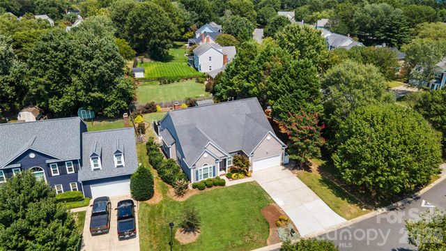 8632 Castlebay Drive, Charlotte, NC 28277