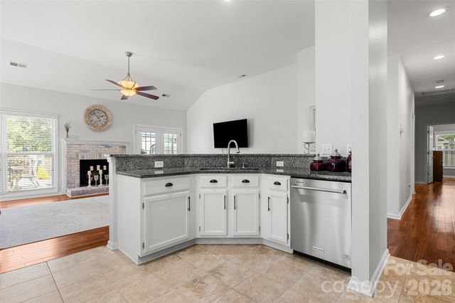8632 Castlebay Drive, Charlotte, NC 28277