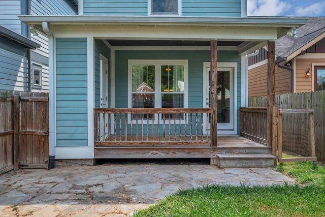 818A N 5th St, Nashville, TN 37207