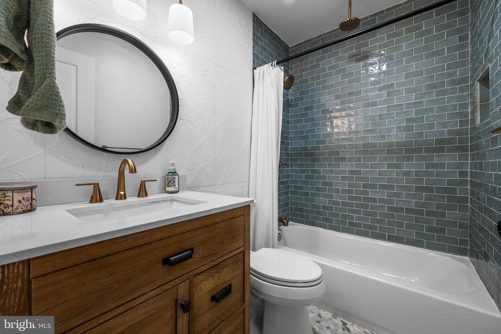 Image 21 of property listing at 11246 CRYSTAL RUN #B-22-3, Columbia, MD 21044