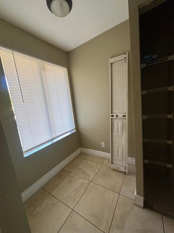 941 Coral Club Drive 941, Coral Springs, FL 33071