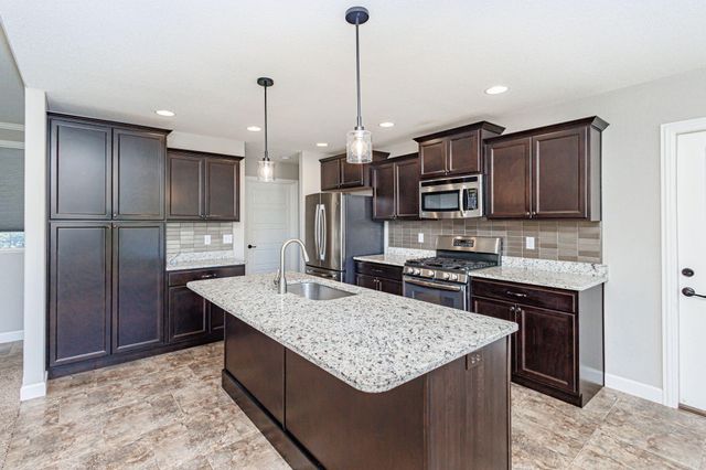 3400 WISTERIA LN, Columbia, MO 65203