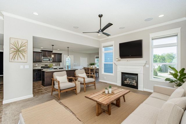 3400 WISTERIA LN, Columbia, MO 65203