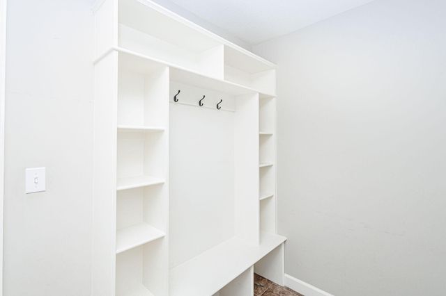 3400 WISTERIA LN, Columbia, MO 65203