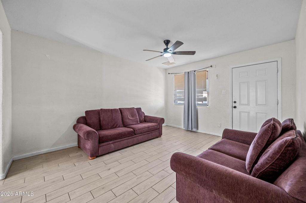 3007 N 81ST Avenue, Phoenix, AZ 85033 — photo 4
