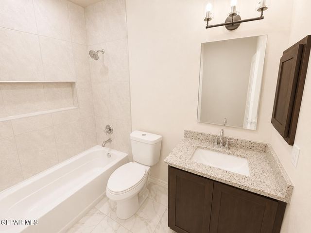 509 Spanish Oak Drive, Canutillo, TX 79835