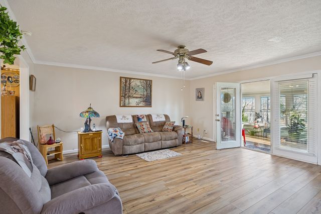 115 Boyd Ln, Hohenwald, TN 38462