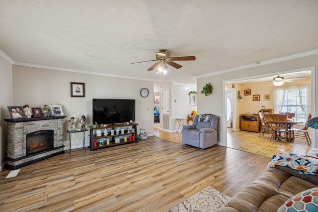 115 Boyd Ln, Hohenwald, TN 38462