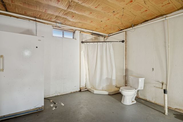 115 Boyd Ln, Hohenwald, TN 38462