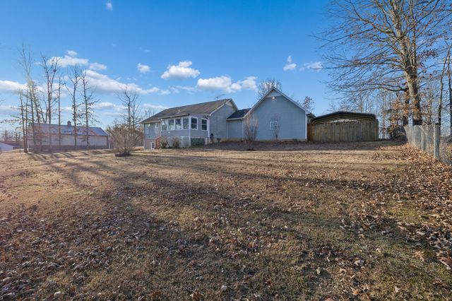 115 Boyd Ln, Hohenwald, TN 38462