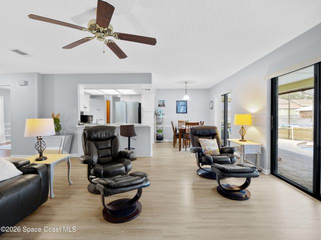 1075 Mandarin Drive NE, Palm Bay, FL 32905