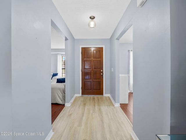 1075 Mandarin Drive NE, Palm Bay, FL 32905