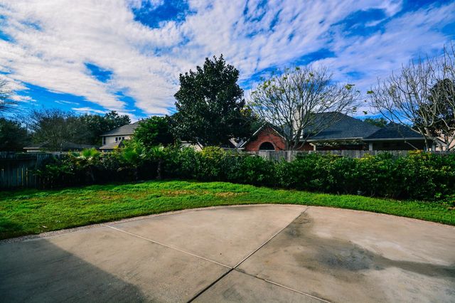 3211 Chapel Creek Way, Missouri City, TX 77459