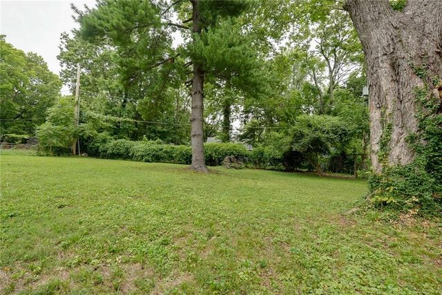 714 E Gudgell Avenue, Independence, MO 64055