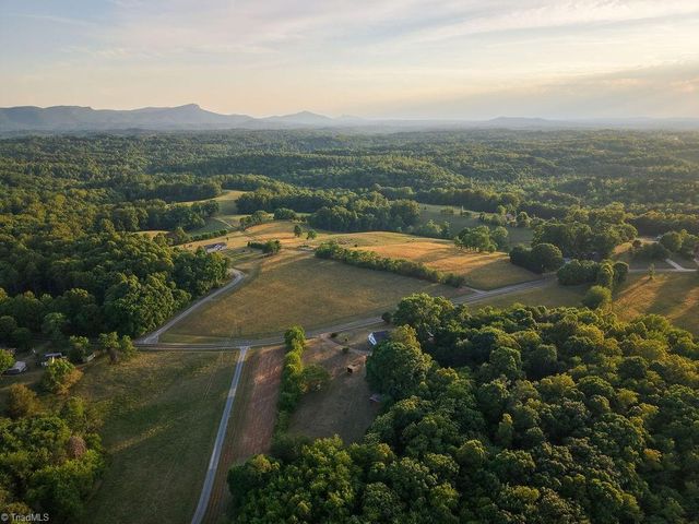 1151 Moorefield Road, Danbury, NC 27016