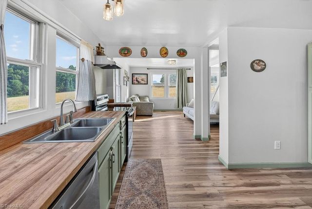 1151 Moorefield Road, Danbury, NC 27016