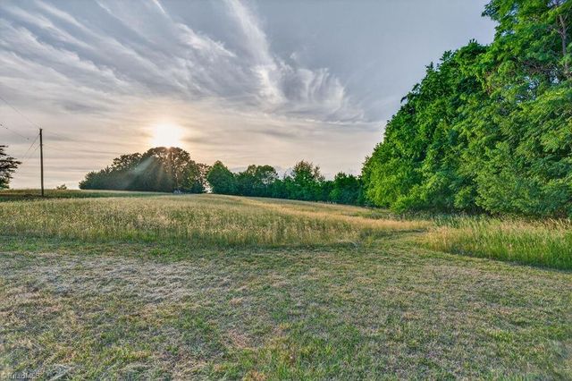 1151 Moorefield Road, Danbury, NC 27016
