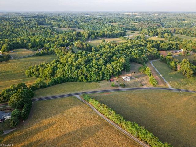 1151 Moorefield Road, Danbury, NC 27016