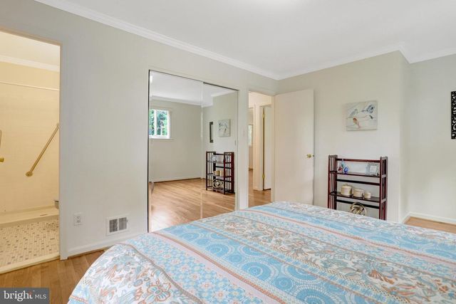 8447 THAMES ST, Springfield, VA 22151